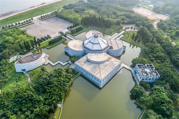 企業(yè)管理遇困想找?guī)褪?，東莞管理咨詢公司排名能指路嗎？